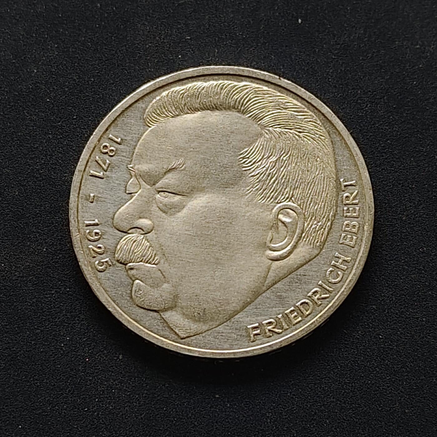 【全场包邮】纯粹捡漏拍494场 德国联邦德国1975年5马克弗里德里希·埃伯特逝世50周年纪念银币-带证书【29毫米11.2克，纯银价约140元（按20元银价折算）】