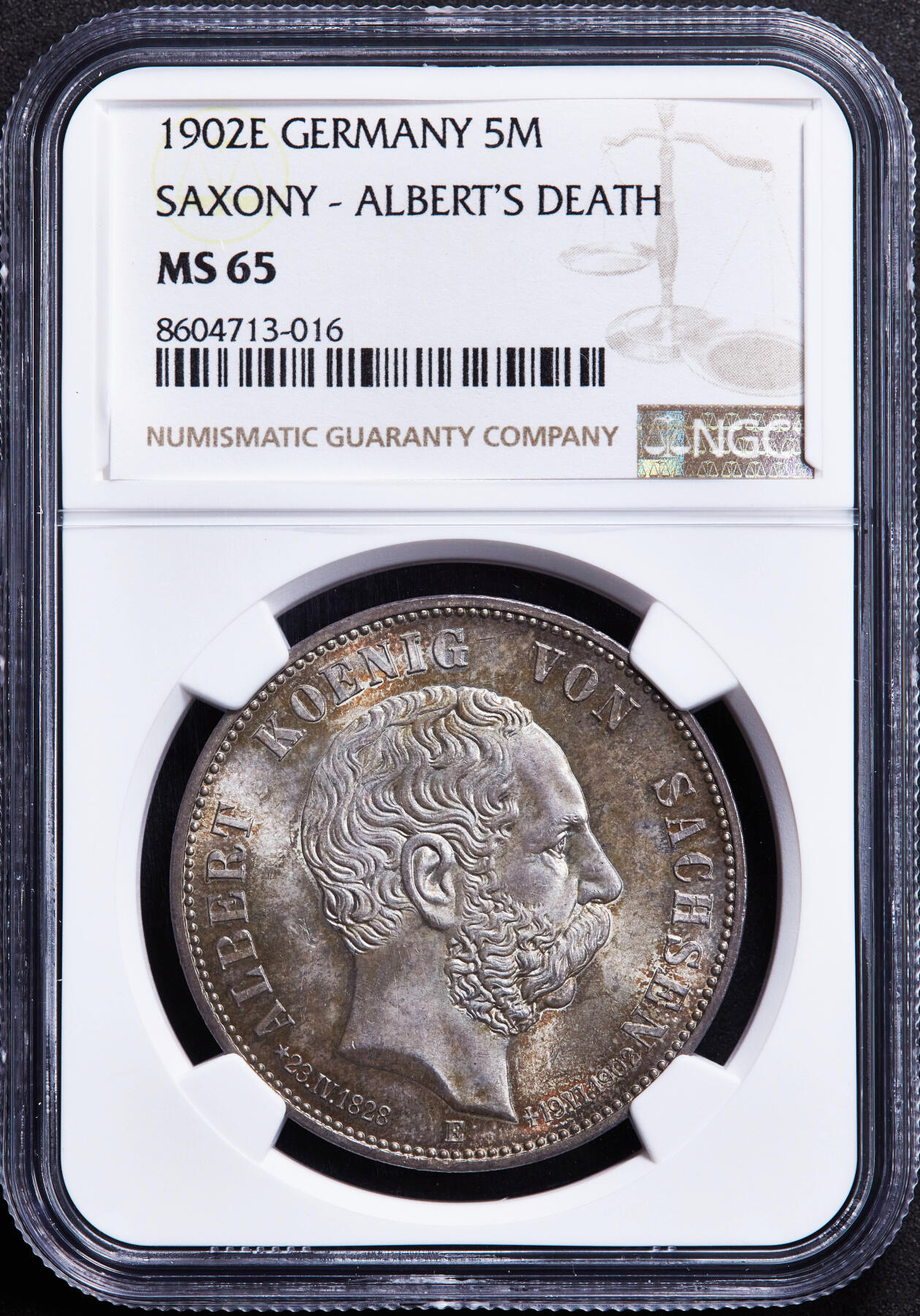 【俄甄集藏】“万象更新、马呈祥瑞”迎新春俄甄精品场-2026年(047)01-21 星期三 晚 19:30 全场包邮 德国萨克森1902年E版纪念阿尔伯特·科尼格逝世5马克大银币，NGC MS65，黄油五彩包浆，转光品相，顶级状态