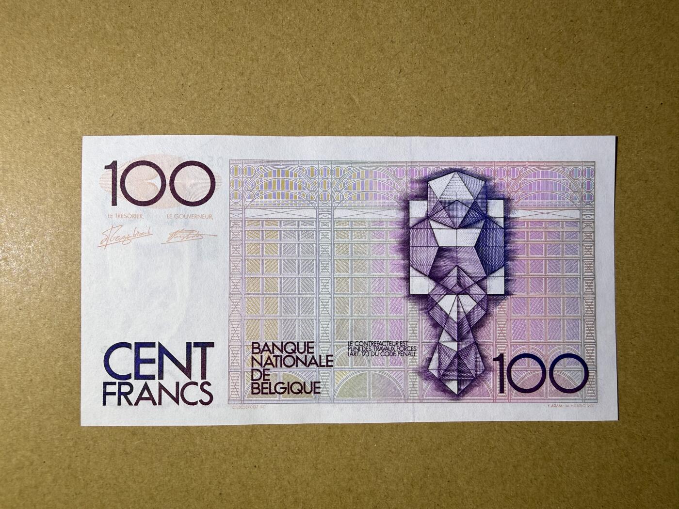 《艾美收藏》第229期-1.18周日外币荟萃 比利时100法郎 UNC 倒二版 比利时建筑师贝埃尔 角上轻微荧光 无4