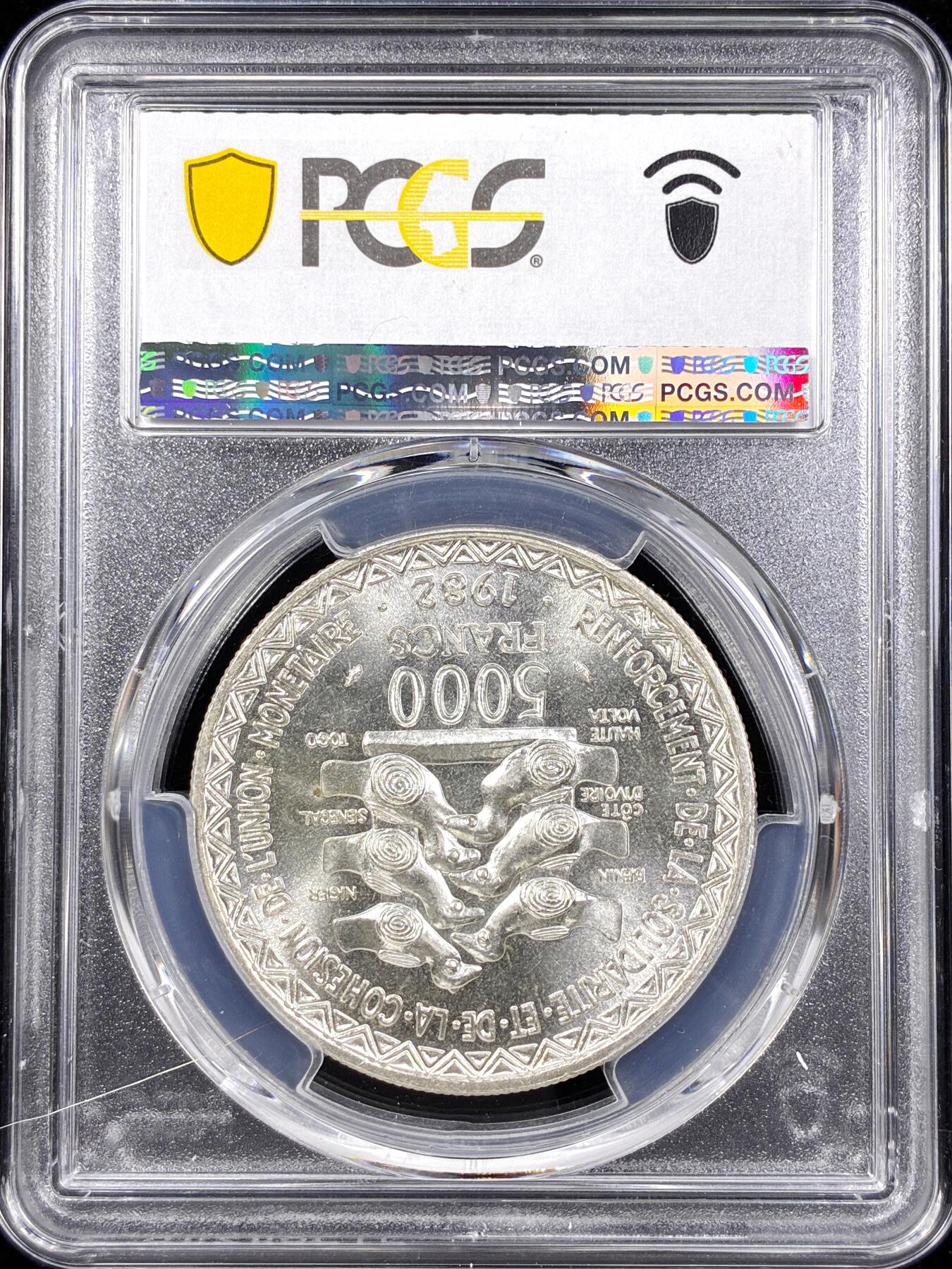 【雨安】【直播拍卖】【第0124期-评级币章】2026-01-17 周六 19:30 [评级现代] West African States 西共体 5000法郎 1982年  PCGS-MS65