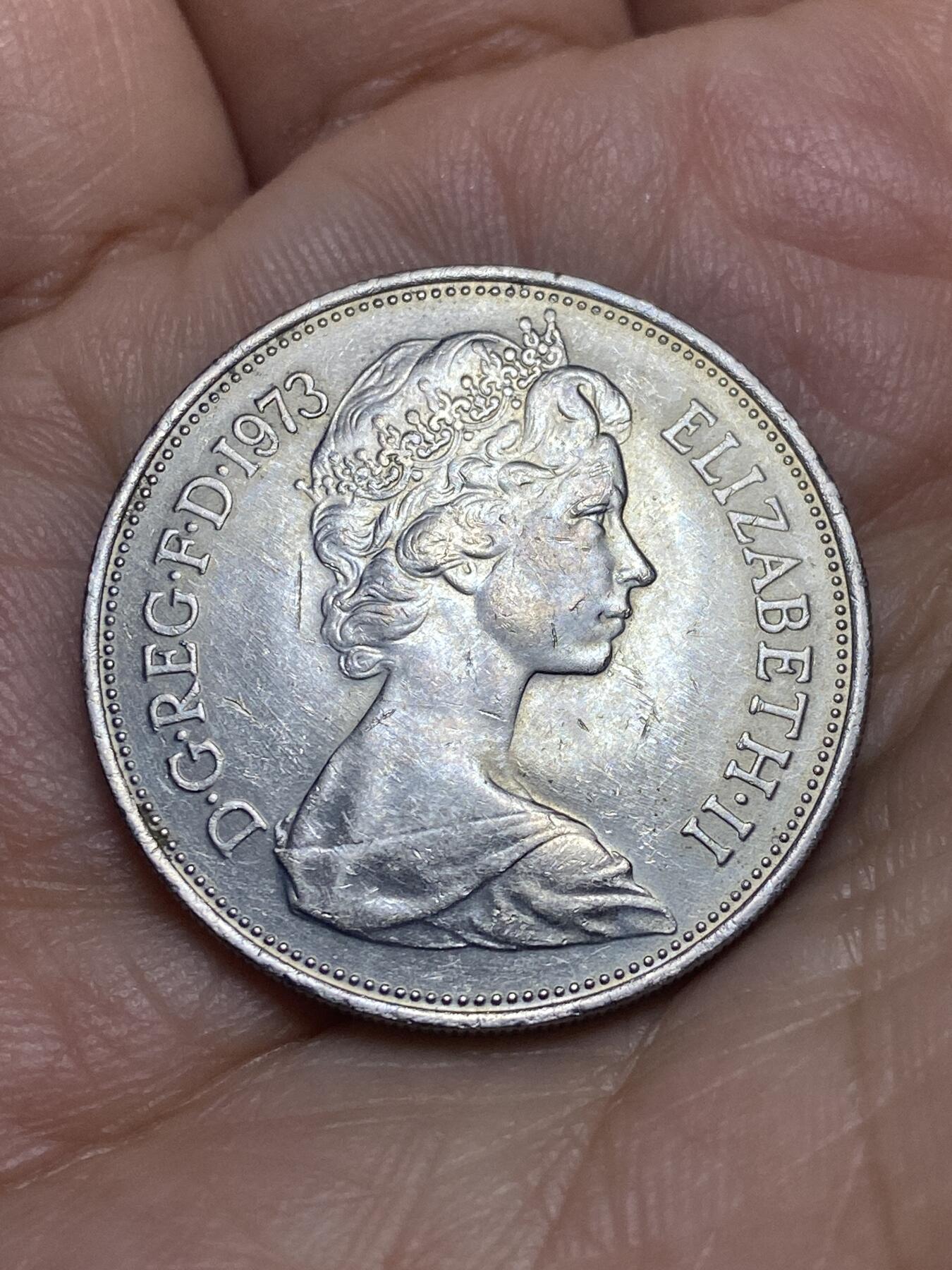 2026年第八场(总第一百七十七场）外国好品散币场(免佣金) 英国🇬🇧1973年10新便士(伊丽莎白二世中年花冠，十进制第一版)