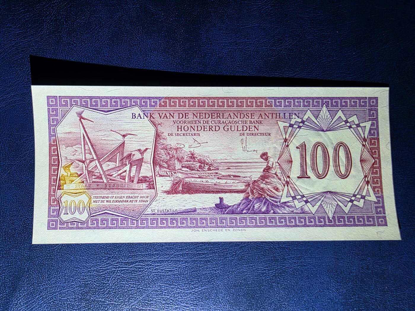 叁拾收藏第34期 安的列斯1981年100盾  UNC