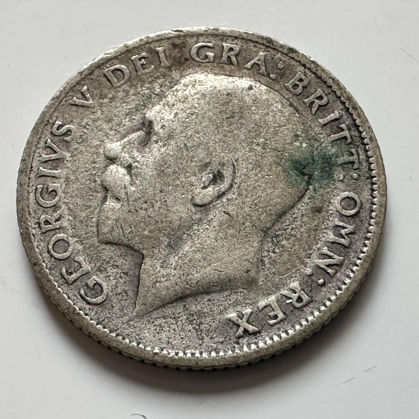 🌹外币初藏🌹🐯2026年第8场  每周二四六晚8️⃣点 接代拍 英国1923年6便士银币 2.8克50%银