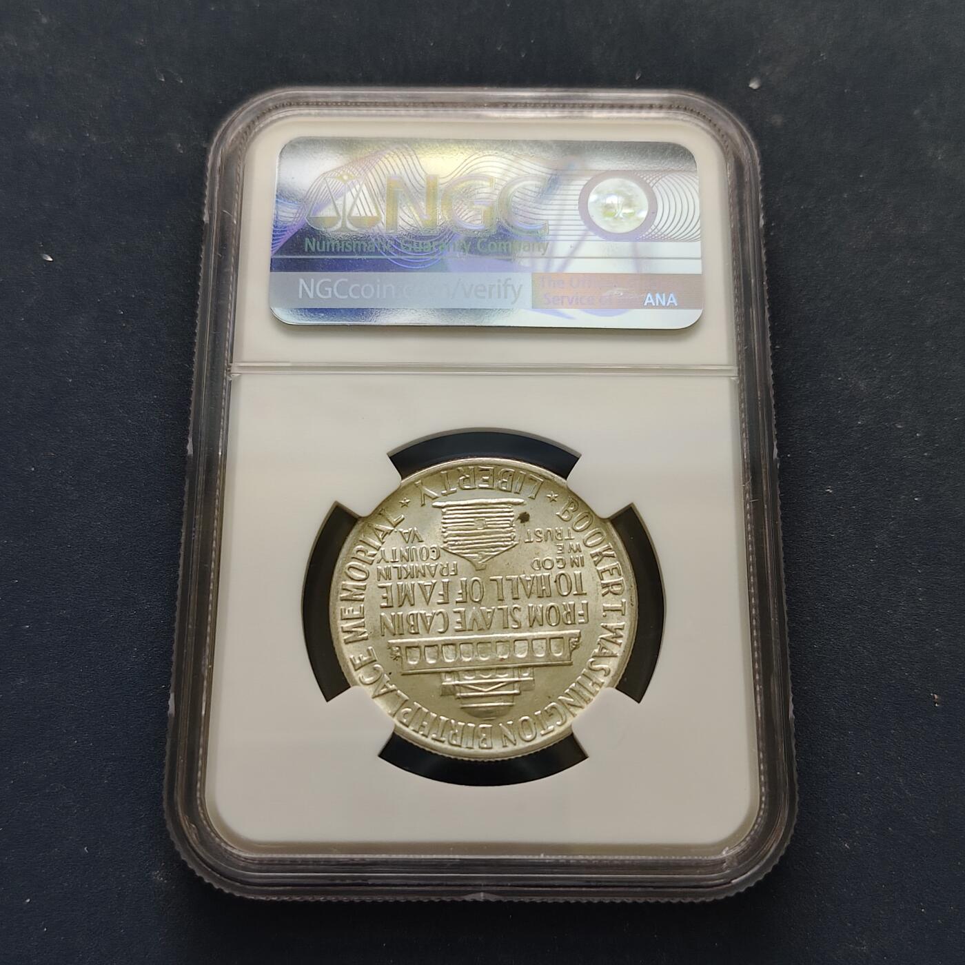 【全场包邮】纯粹捡漏拍495场-持续更新中 美国1951年半元黑人政治家教育家布克华盛顿纪念银币-NGC MS63