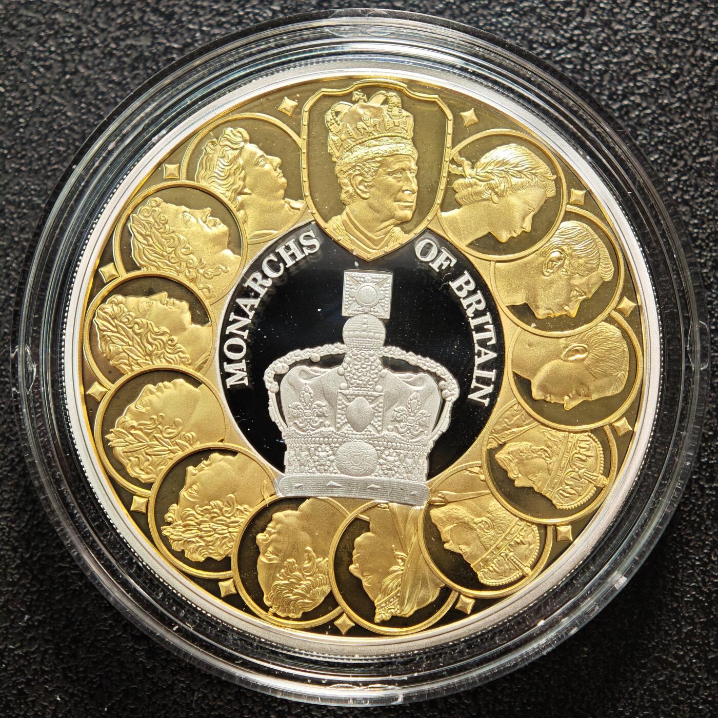 【德藏】世界币章拍卖第162期（拍品征集中~欢迎藏友联系） 2025年 纽埃英国君主局部镀金1元精制纪念银币 原盒 带证书 1盎司 999银 发行量500枚