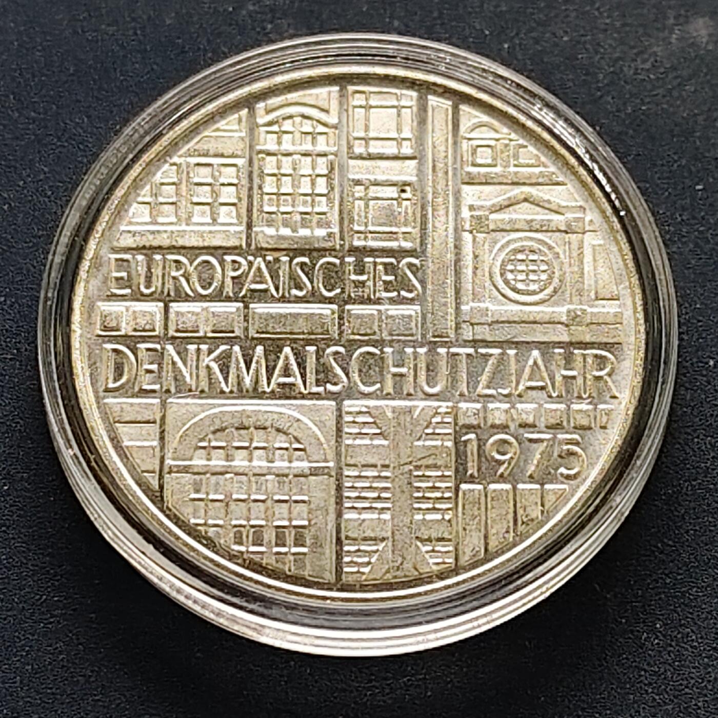 【全场包邮】纯粹捡漏拍494场 德国联邦德国1975年5马克欧洲古迹保护年纪念银币-带证书【29毫米11.2克，纯银价约140元（按20元银价折算）】
