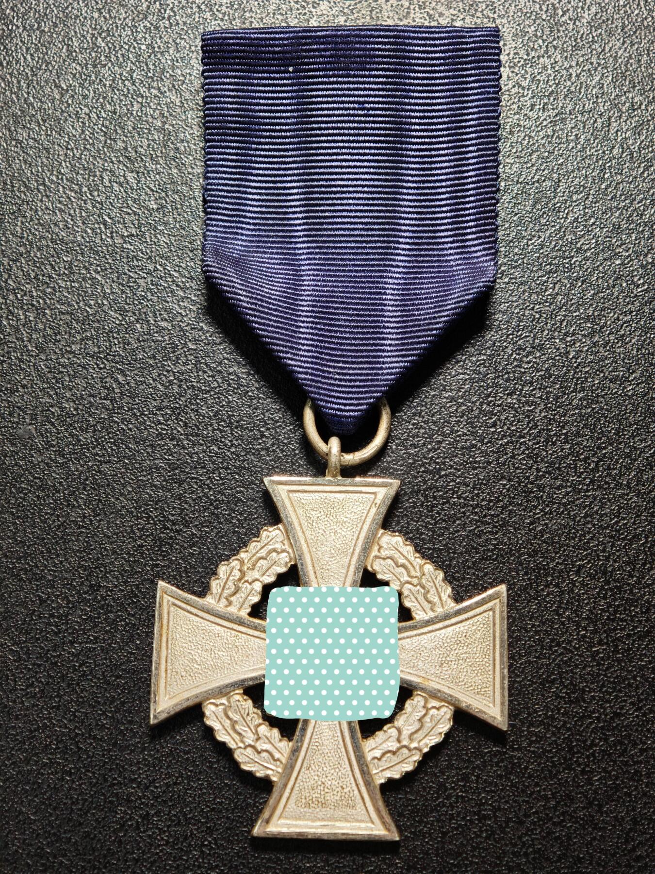 【德藏】世界币章拍卖第162期（拍品征集中~欢迎藏友联系）  德国民族社会主义工人党25年服务公务员奖章 直径约：40.8mm/仅章；重约：20.5g（原图请联系客服）