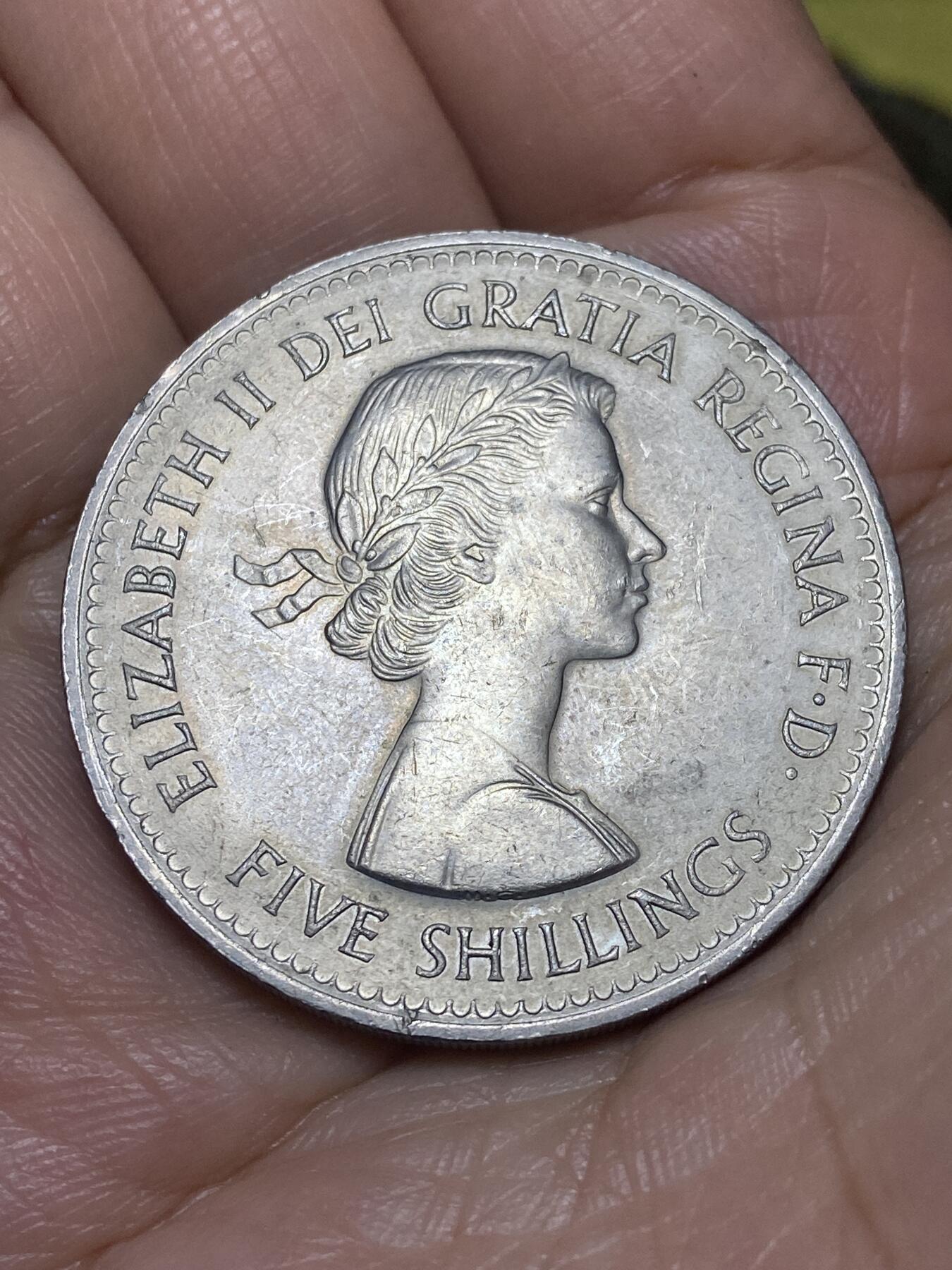 2026年第九场(总第一百七十八场）外国好品散币场(免佣金) 英国🇬🇧1960年5先令克朗型大币(伊丽莎白二世青年桂冠，纽约英国博览会纪念币)