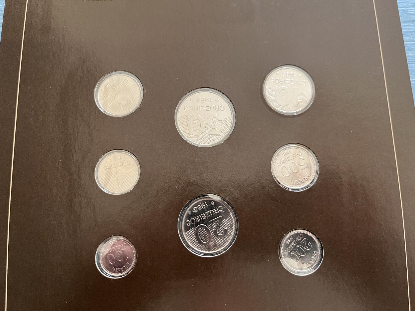 咖啡豆•收藏 2025年Jan_22th世界各国富兰克林套币拍卖 匈牙利/巴西-世界各国UNC硬币套币富兰克林包装