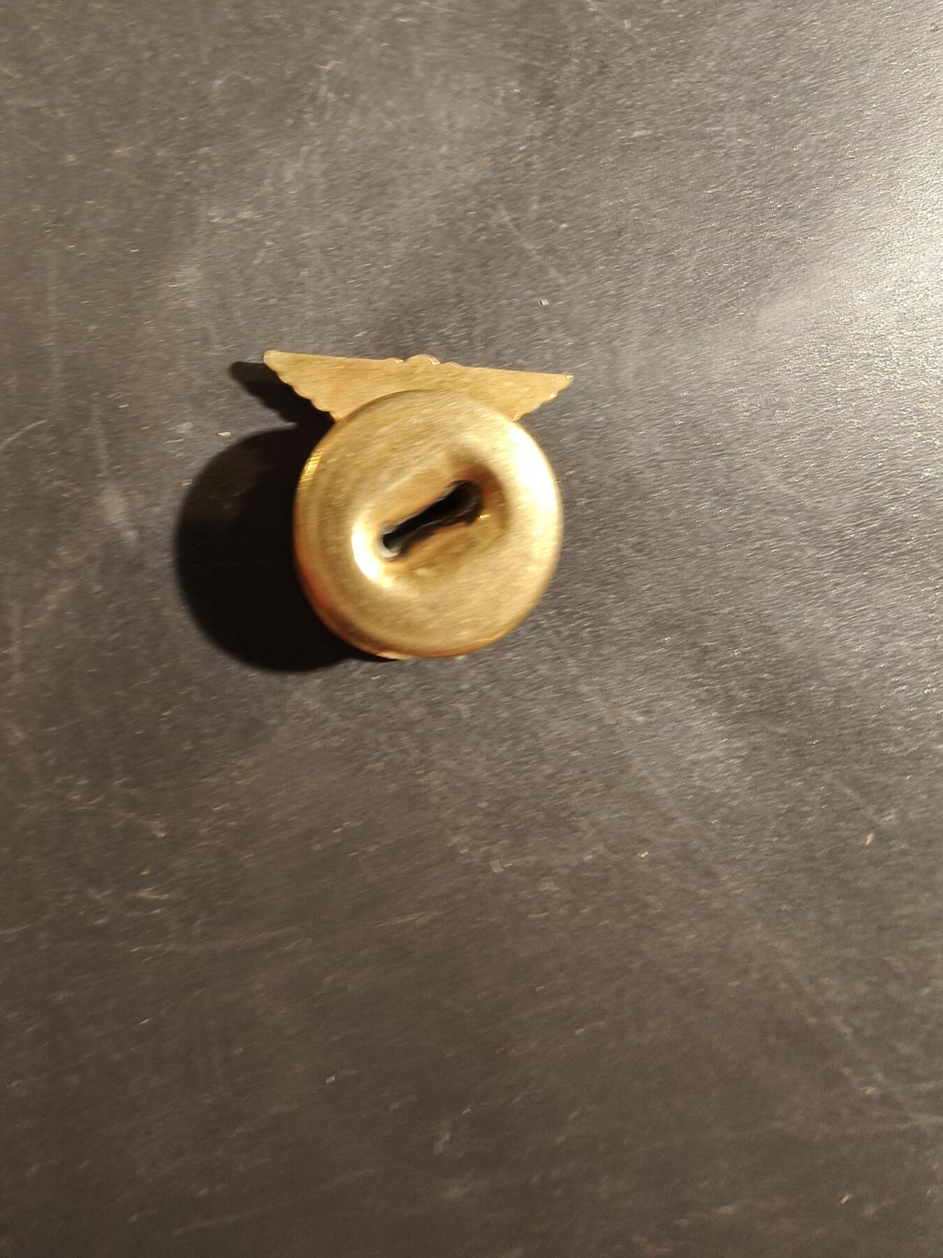 老王徽章第177期 美国二战海军商船队证章