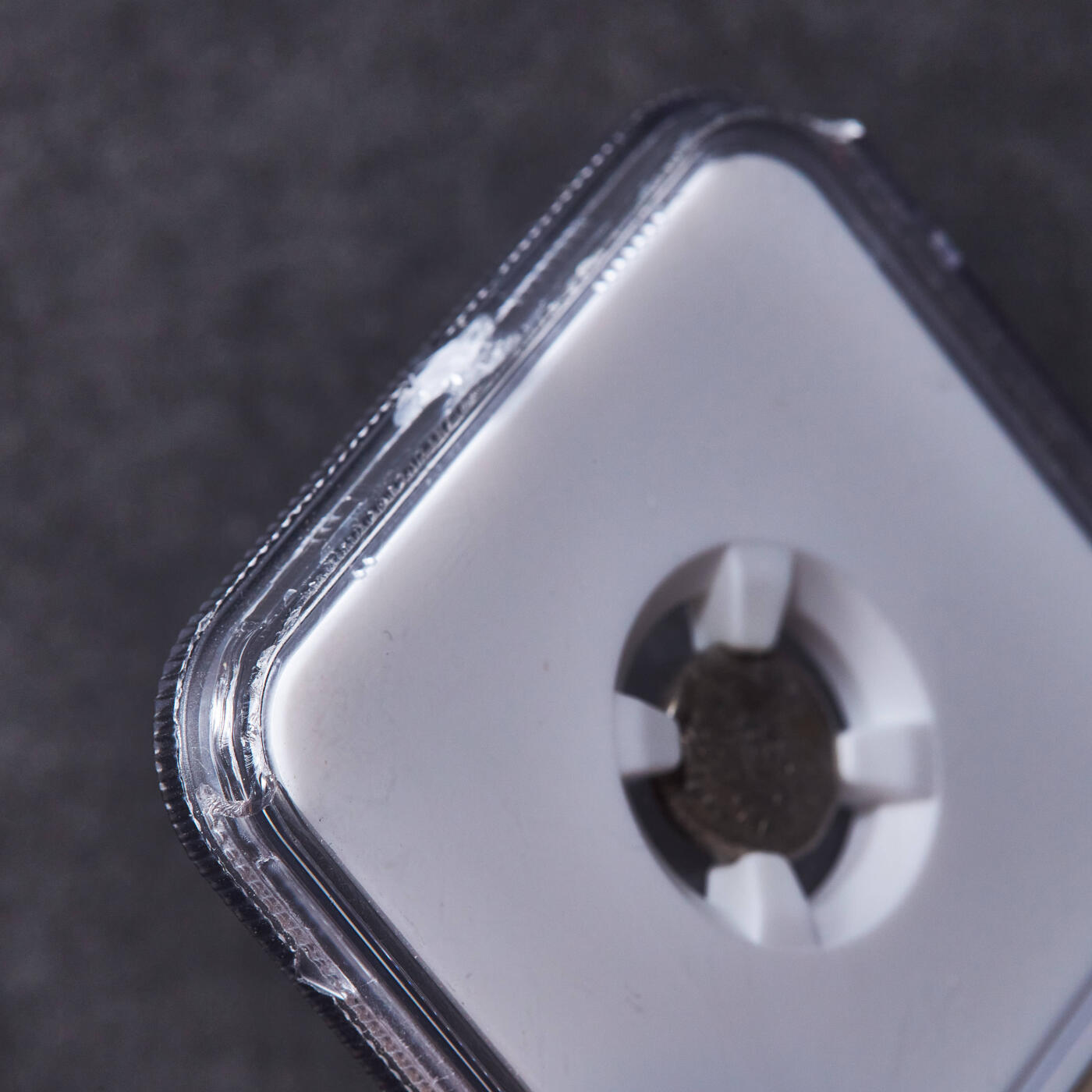 【俄甄集藏】“万象更新、马呈祥瑞”迎新春俄甄精品场-2026年(047)01-21 星期三 晚 19:30 全场包邮 古希腊色雷斯切尔松尼索斯城公元前4世纪半德拉克马回首狮子银币，NGC VF，切尔松尼索斯城发行，正面是回首狮子图案，背面为四格戳记，打制清晰，原味包浆，盒体有破损