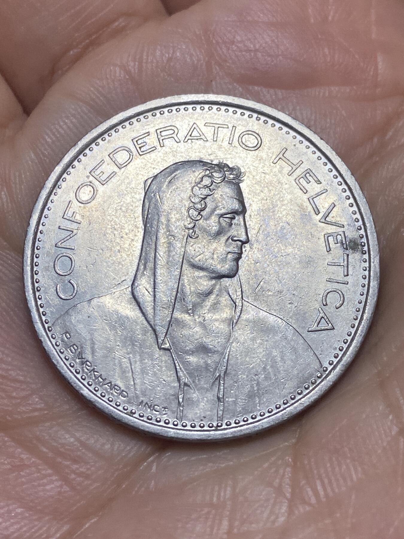 2026年第九场(总第一百七十八场）外国好品散币场(免佣金) 瑞士🇨🇭1977年5法郎(第六版，无标版)