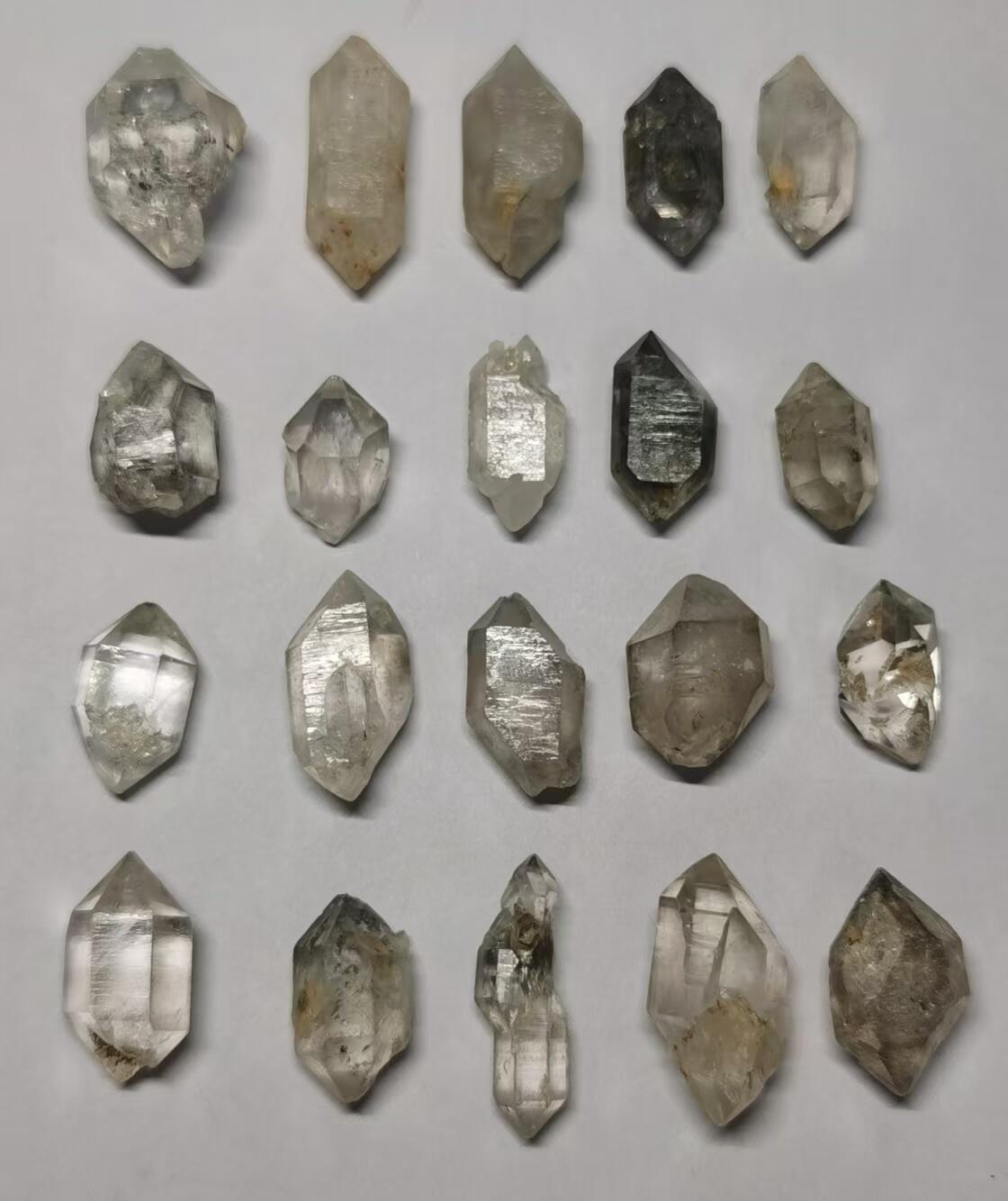 七河·世界币章小拍（总第34期）