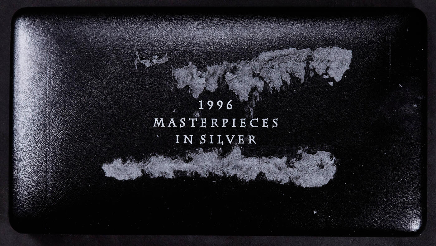 【俄甄集藏】“万象更新、马呈祥瑞”迎新春俄甄精品场-2026年(047)01-21 星期三 晚 19:30 全场包邮 澳大利亚1996年文化与传统系列5元精制大银币5枚套装，原盒证，澳大利亚皇家造币厂出品，马背上的萨克逊、原住民面具、作家亨利·劳森、画家汤姆·罗伯茨、赛马，单枚重35.79克，925银，含纯银共165.53克，外盒有损伤，No.1
