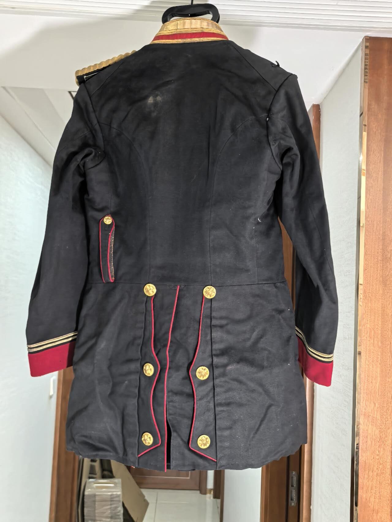 小驴勋章奖章收藏1月17日周六晚六点拍卖（珍爱和平，收藏战争，铭记历史，勿忘国耻，忠党爱国。有偿代拍，送拍规则在简介最后，参拍须阅读规则后再参拍，关系到运费包装发货时效真假辨别等关键信息，拍卖时不再发原图，看大图店主微信码在拍卖店铺介绍里）