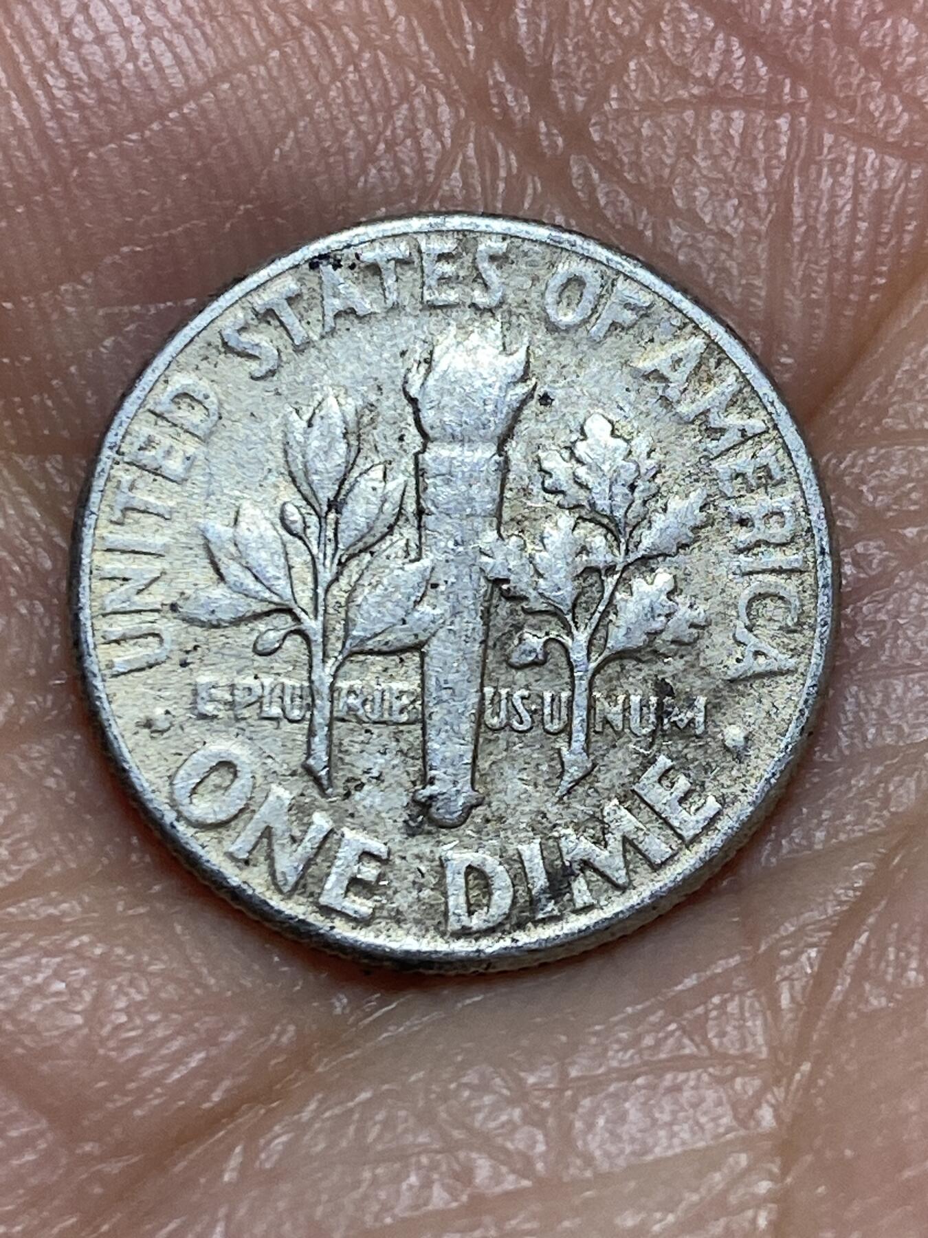 2026年第九场(总第一百七十八场）外国好品散币场(免佣金) 美国🇺🇸1956年1角银币(罗斯福1角第一版，900高银)