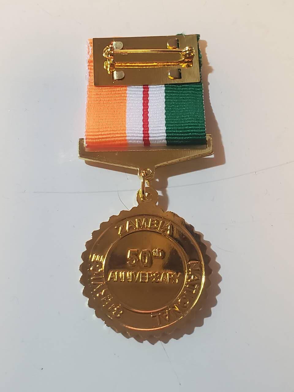 韵星假日拍卖第三十七期 -- Rimey Holidays Auction 37 赞比亚共和国国家服务金僖奖章 铜镀金 少见国家 非常厚重 库存品相