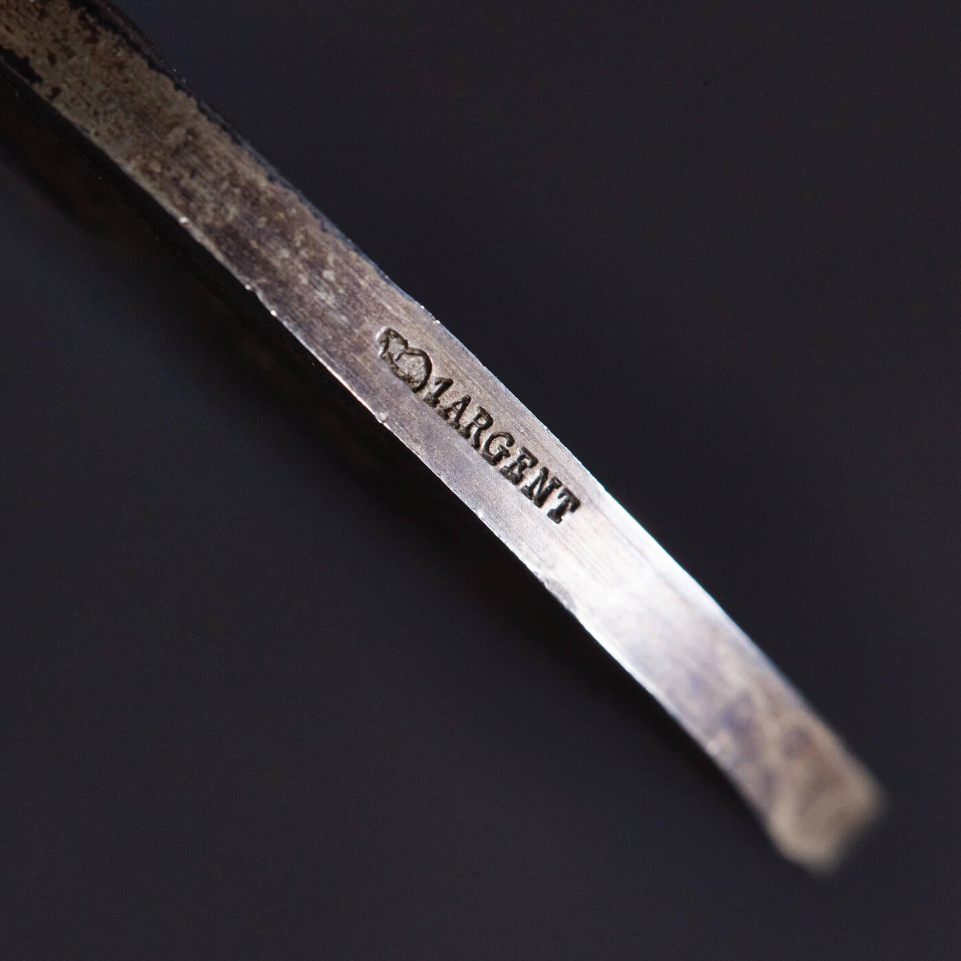 【俄甄集藏】“万象更新、马呈祥瑞”迎新春俄甄精品场-2026年(047)01-21 星期三 晚 19:30 全场包邮 法国1914年罗蒂“永恒的爱”结婚大银章，原盒，安德烈与西蒙娜夫妇订制，黄油酱彩原味包浆，品相上乘，直径：42mm，重量：31.22克，丰饶角铭，名誉品种