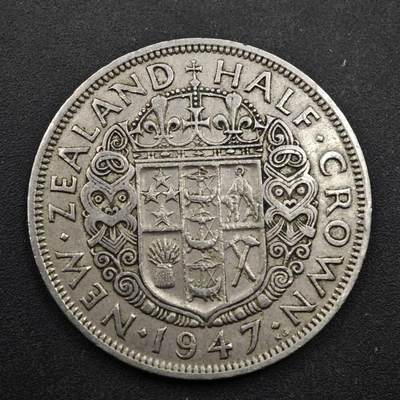 【淘币小摊】实时拍第八百四十九拍   散币银币场   满百包邮可预留二周 每周一统一发货   - 新西兰1947年乔治六世半克朗镍币