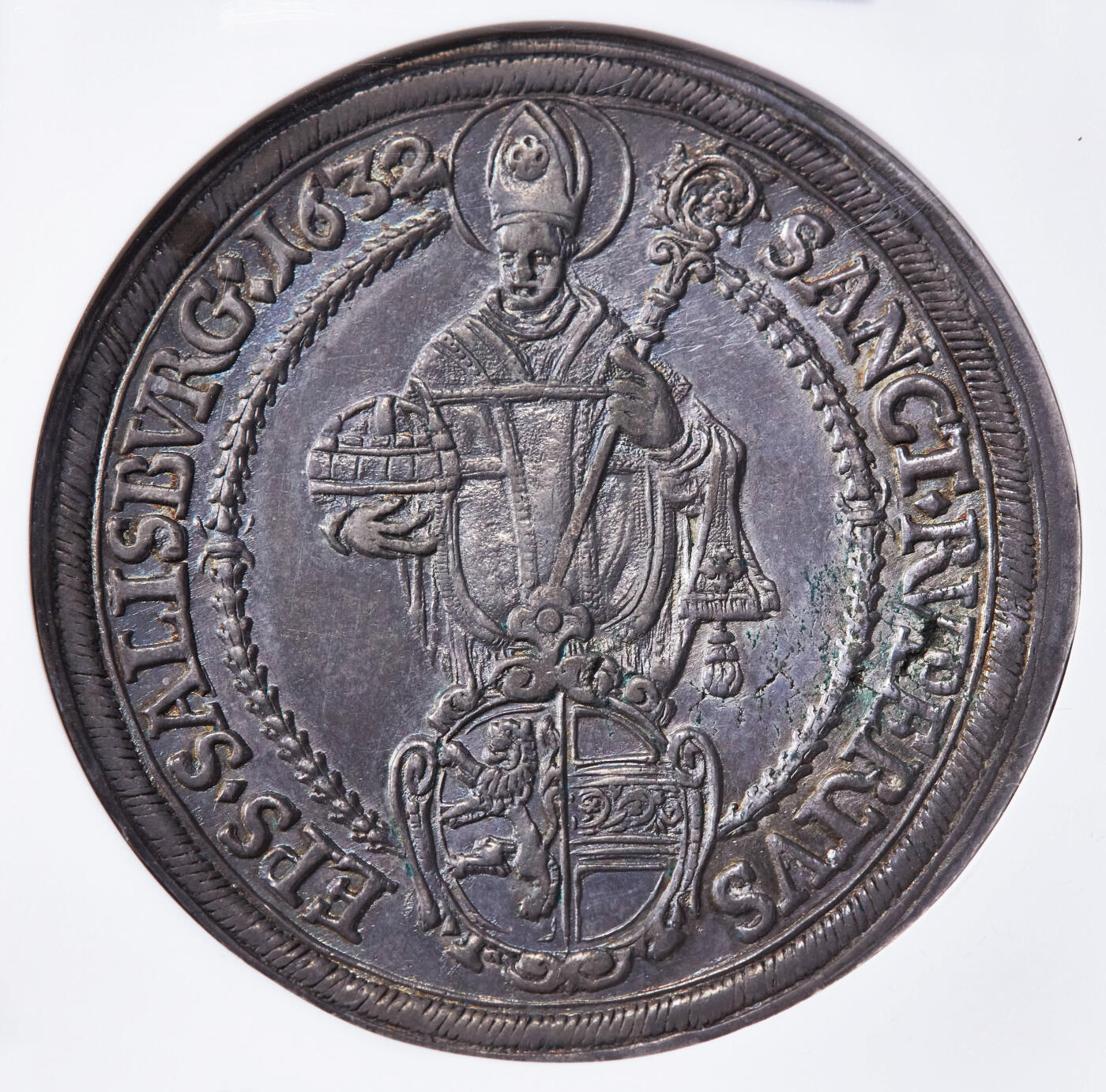 【俄甄集藏】“万象更新、马呈祥瑞”迎新春俄甄精品场-2026年(047)01-21 星期三 晚 19:30 全场包邮 神圣罗马帝国-奥地利萨尔茨堡主教区1632年骑字版1泰勒大银币，NGC AUD，原味五彩酱彩老包浆，味道一流