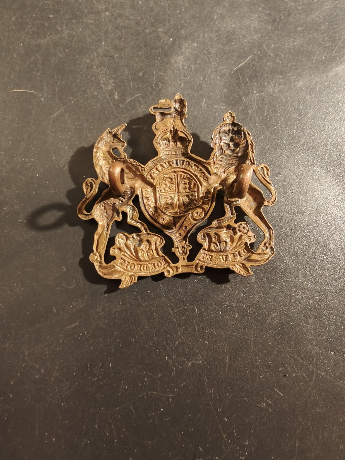 老王徽章第177期 英国皇家总务团帽徽    一战时期