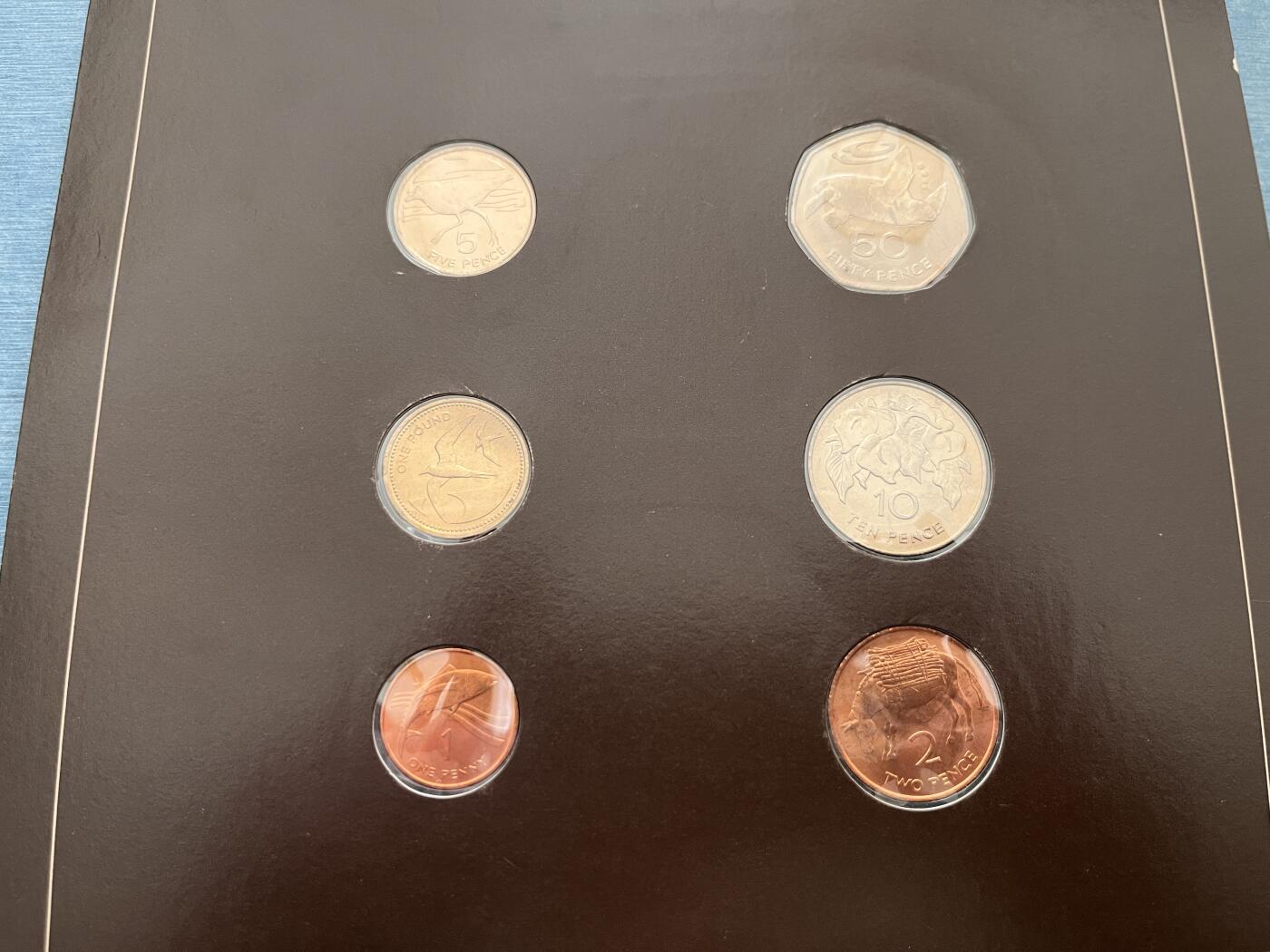 咖啡豆•收藏 2025年Jan_22th世界各国富兰克林套币拍卖 保加利亚/圣赫勒拿-世界各国UNC硬币套币富兰克林包装