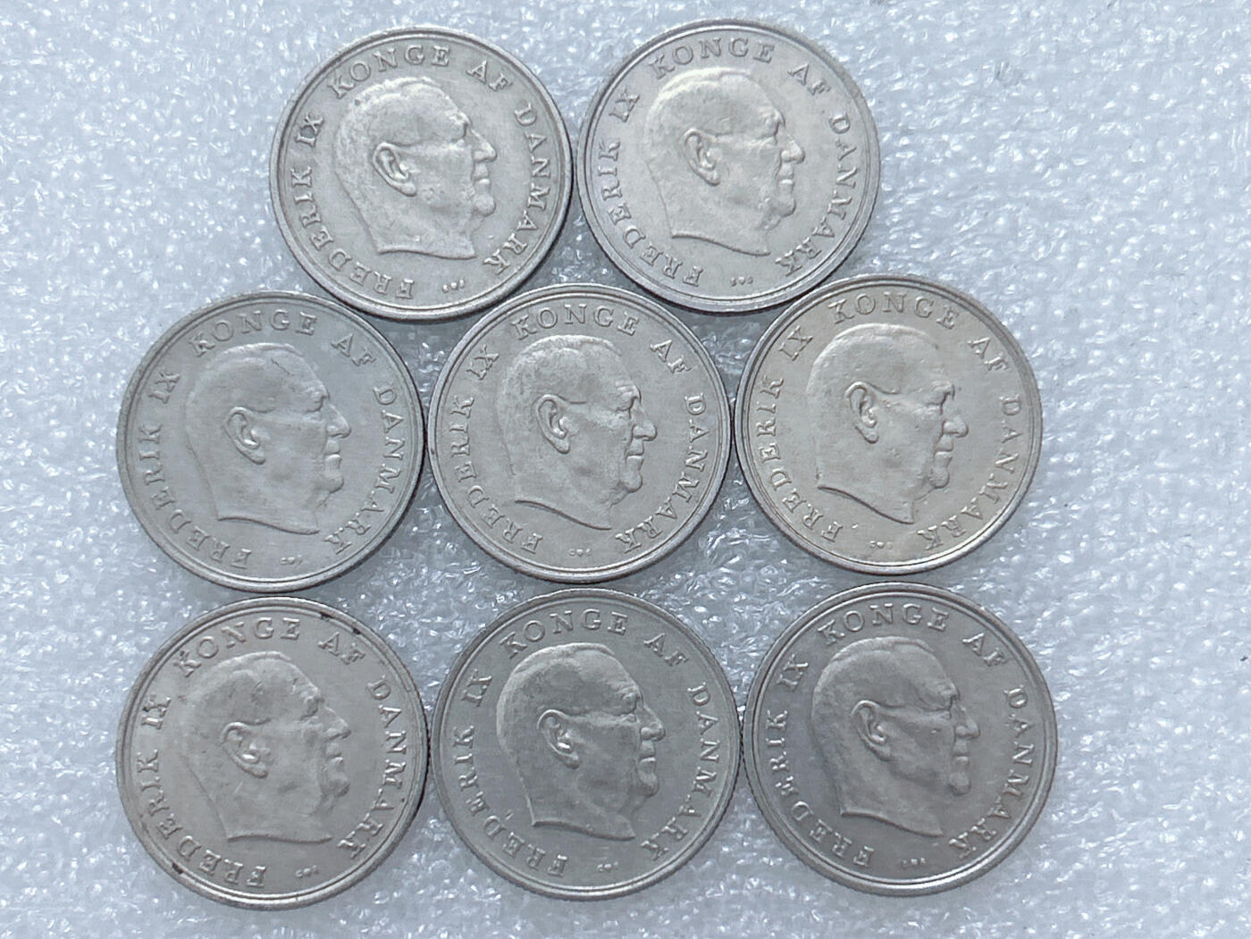 第一海外回流一元起拍收藏 散集专场  第293期 丹麦1克朗硬币 弗雷德里克九世头像 8枚