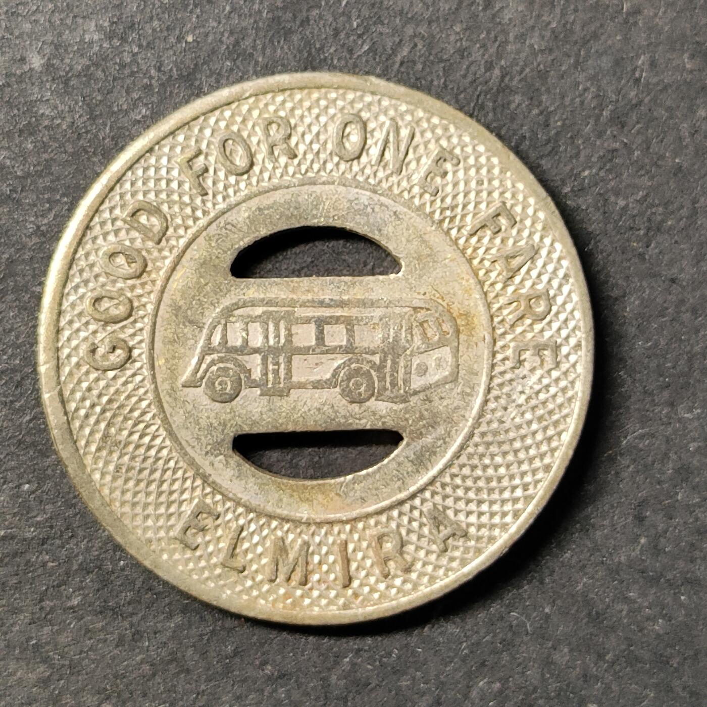 嘉禾收藏    【第440期】            无佣金、可寄存、满30元包邮 币一枚