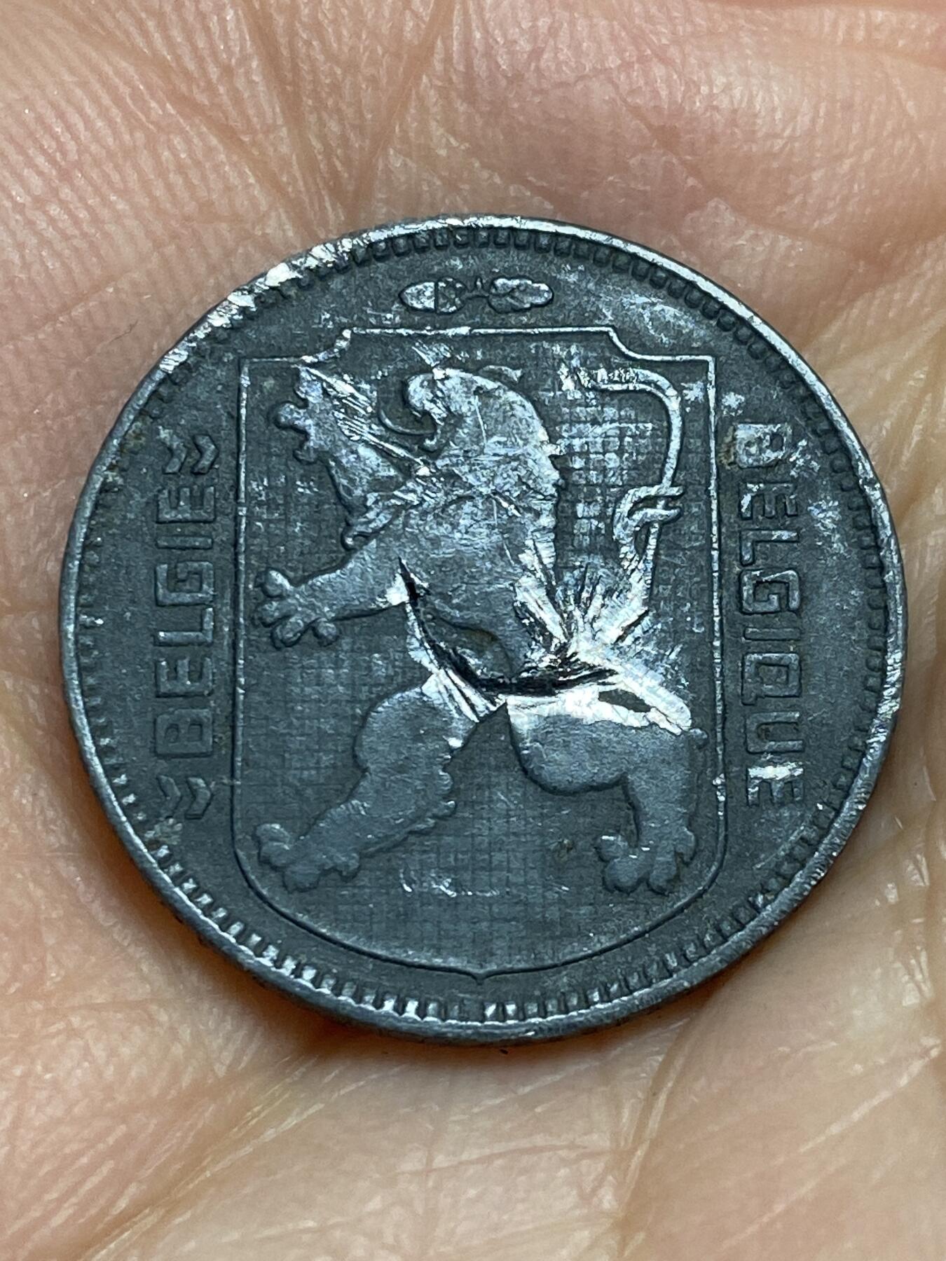 2026年第九场(总第一百七十八场）外国好品散币场(免佣金) 比利时🇧🇪1944年1法郎(二战德国占领时期，左荷语右法语版)