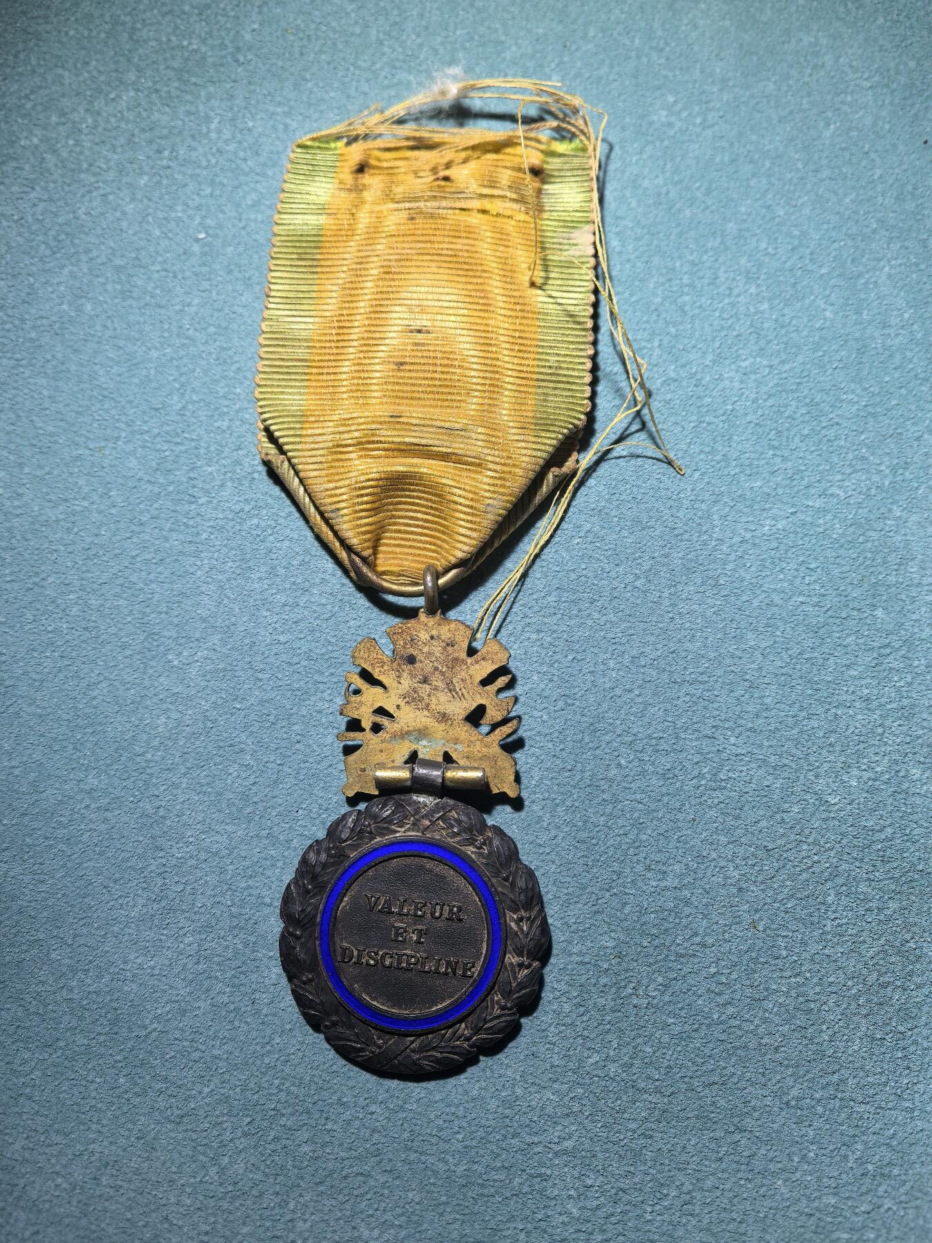 盛世勋华——号角文化勋章邮票专场拍卖第299期 法国军事奖章 三共银版 银价200+