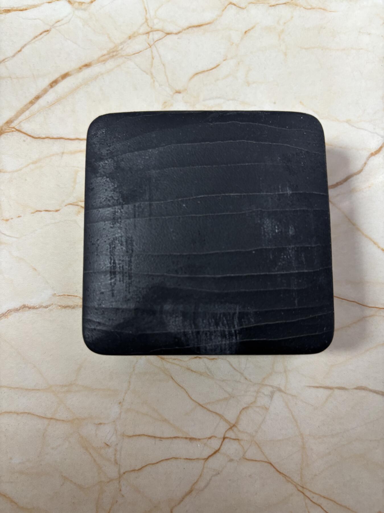 第188期拍卖 中国2018年熊猫中国国旗彩印30克镀金纪念银币，999银