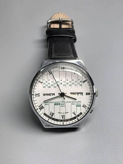 小驴勋章奖章收藏1月17日周六晚六点拍卖（珍爱和平，收藏战争，铭记历史，勿忘国耻，忠党爱国。有偿代拍，送拍规则在简介最后，参拍须阅读规则后再参拍，关系到运费包装发货时效真假辨别等关键信息，拍卖时不再发原图，看大图店主微信码在拍卖店铺介绍里） - 苏联制火箭牌手表，品相如图，走时准确