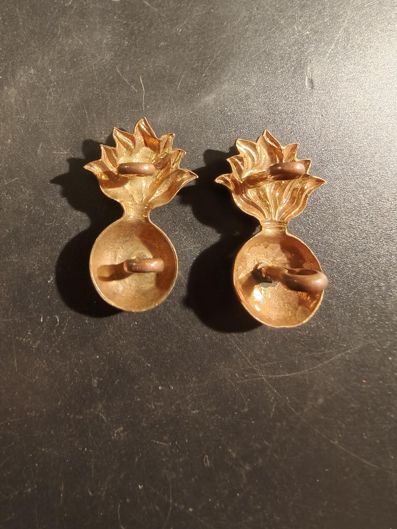 老王徽章第177期 英国皇家掷弹兵卫队领章一组     一战时期