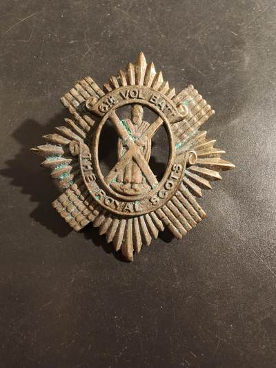 老王徽章第177期 - 英国皇家苏格兰步兵团帽徽    一战时期