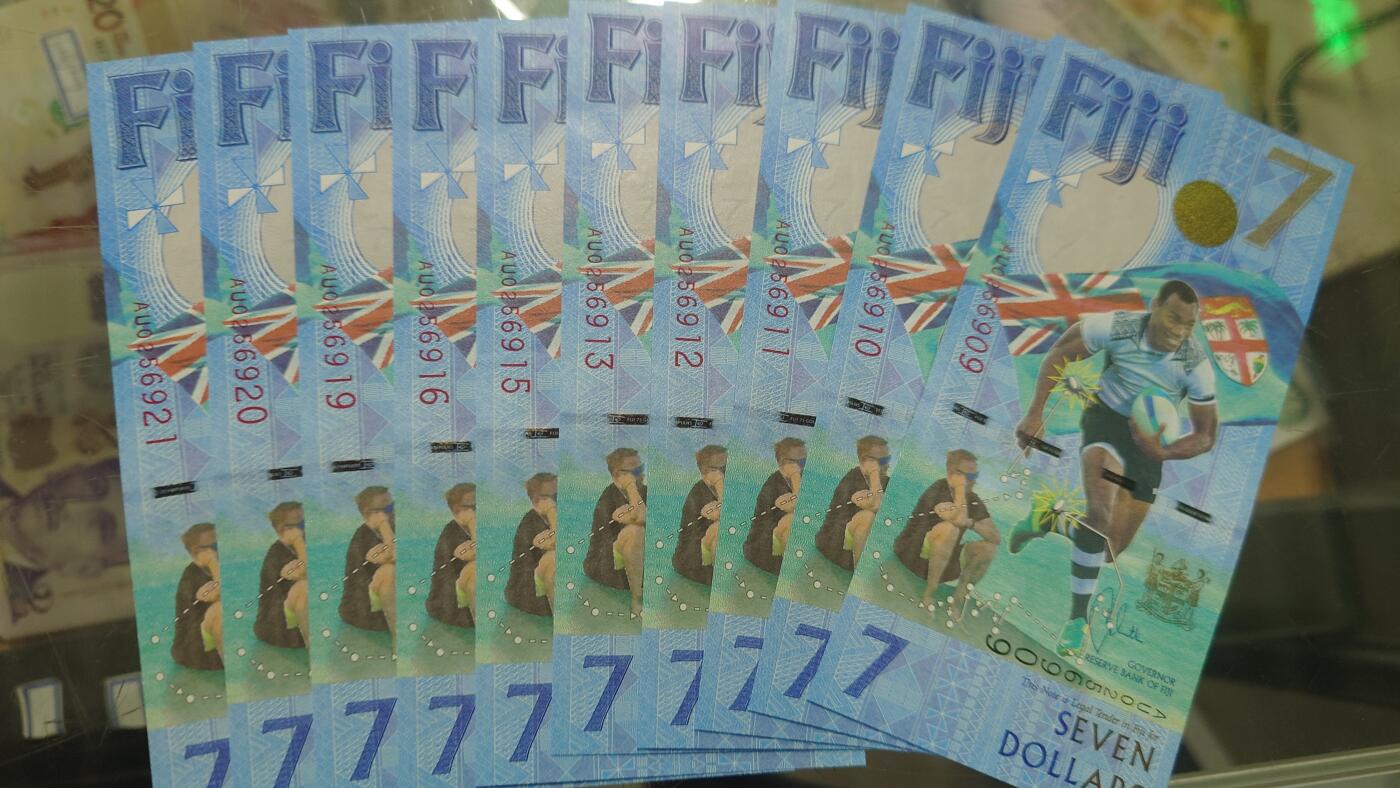 【新年九拍】世界钱币～微拍第230期暨2026年第9期  数十款低端纸币批发 成本价起拍