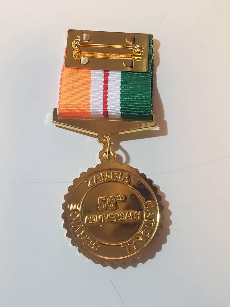 韵星假日拍卖第三十七期 -- Rimey Holidays Auction 37 赞比亚共和国国家服务金僖奖章 铜镀金 少见国家 非常厚重 库存品相