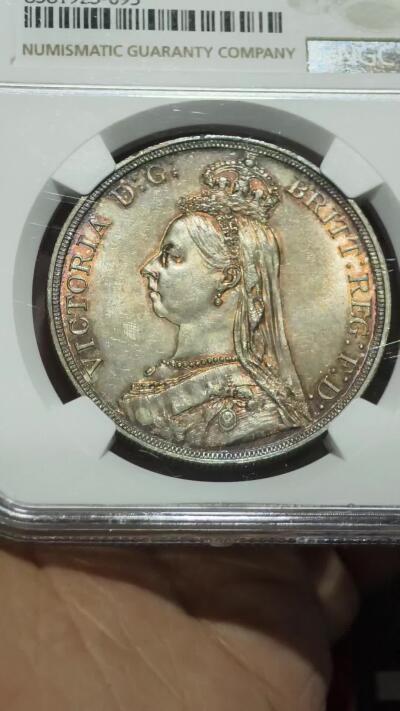 NGC-MS62英国1887年维多利亚女王高冠马剑克朗银币
