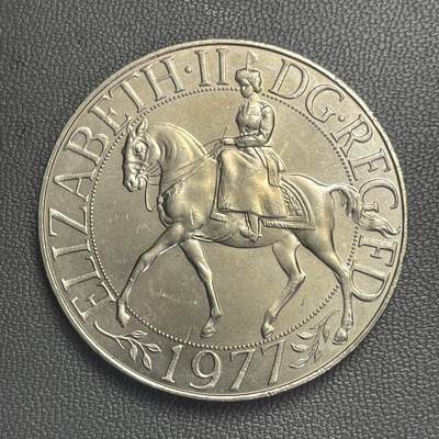 回流0120 - 英国1977年伊丽莎白二世登基25周年（银禧）25便士纪念币（克朗型）