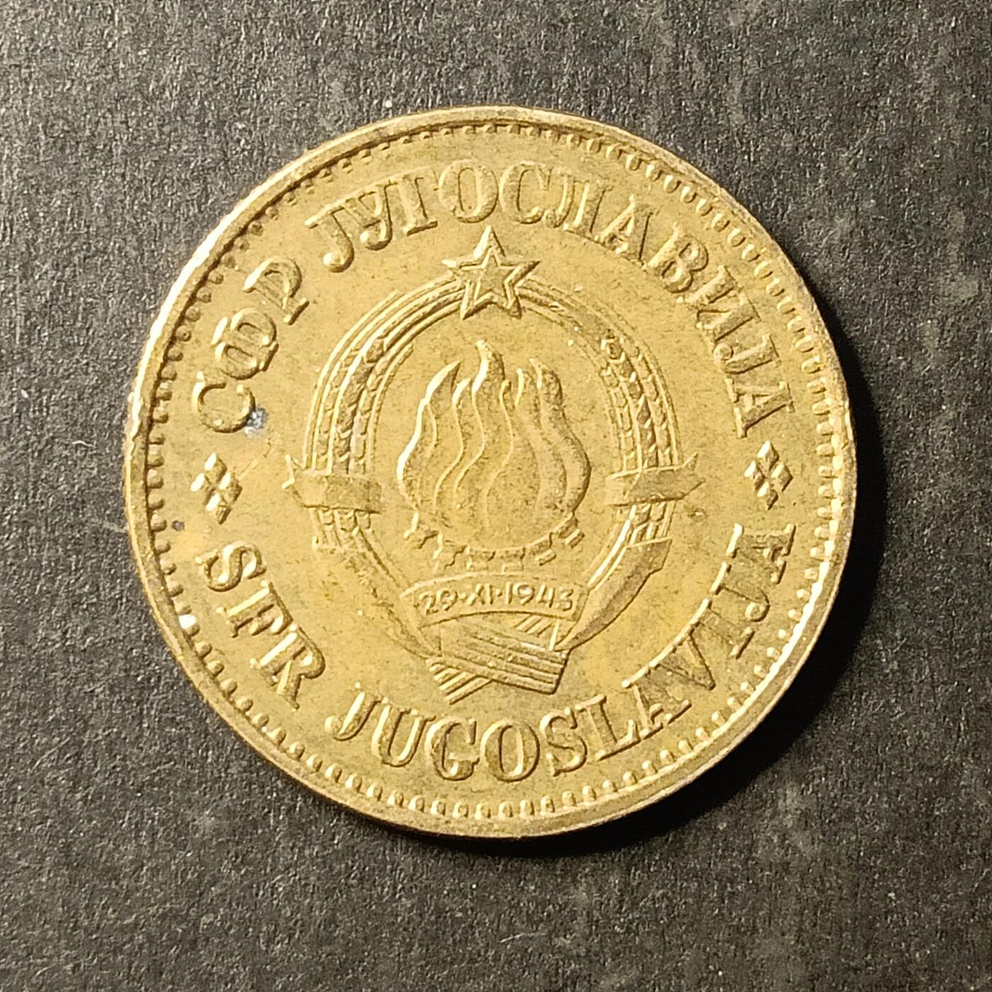 逸泉钱币2026A第世界钱币纪念币专场A第三场A401-701