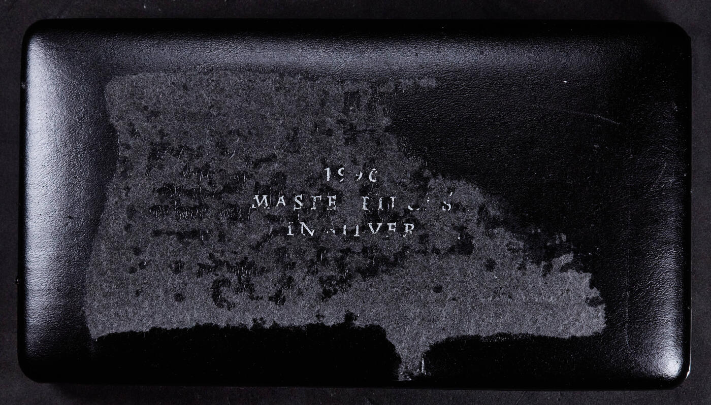 【俄甄集藏】“万象更新、马呈祥瑞”迎新春俄甄精品场-2026年(047)01-21 星期三 晚 19:30 全场包邮 澳大利亚1996年文化与传统系列5元精制大银币5枚套装，原盒证，澳大利亚皇家造币厂出品，马背上的萨克逊、原住民面具、作家亨利·劳森、画家汤姆·罗伯茨、赛马，单枚重35.79克，925银，含纯银共165.53克，外盒有损伤，No.1