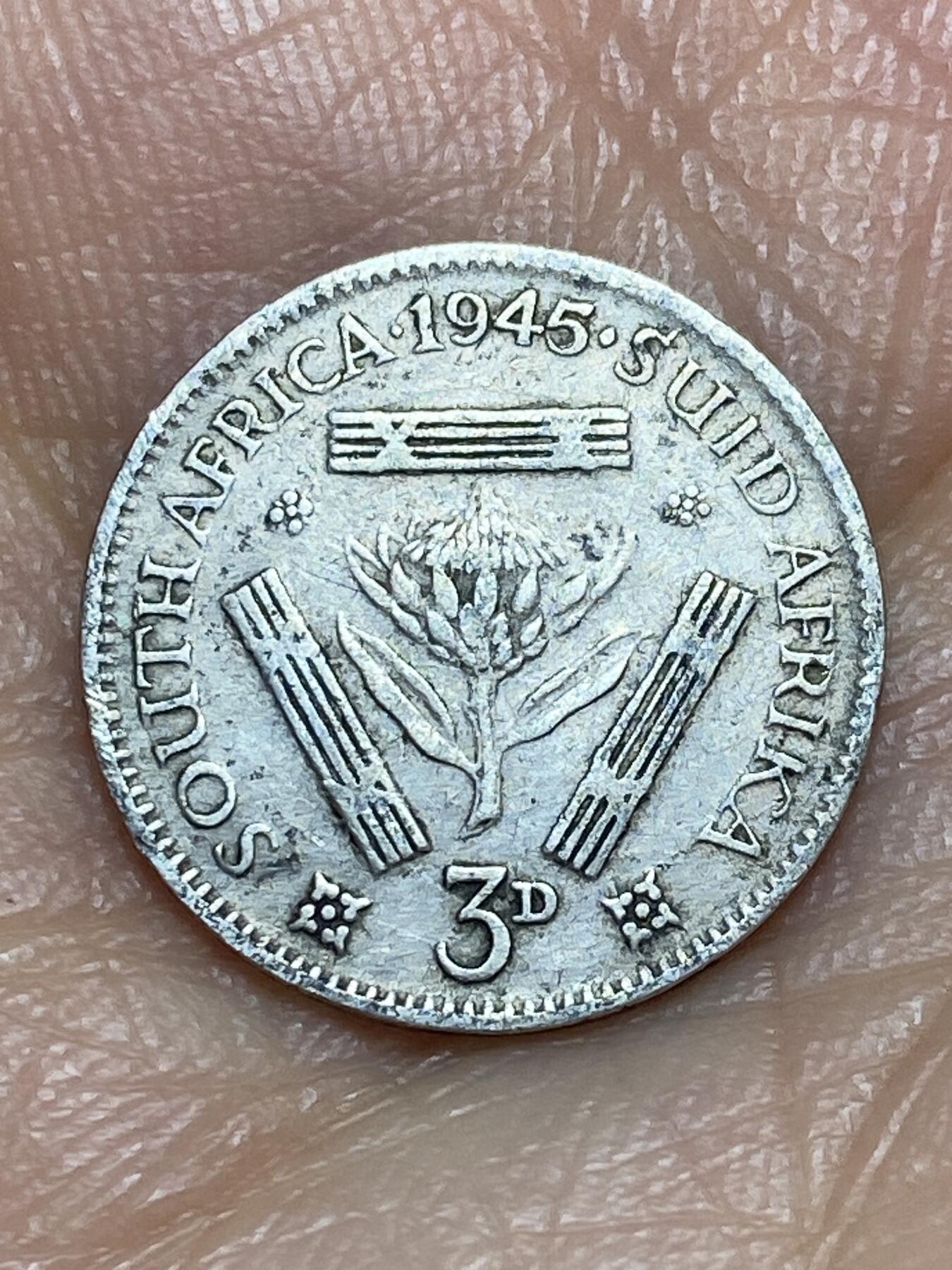 2026年第九场(总第一百七十八场）外国好品散币场(免佣金) 英属南非1945年3便士银币(乔治六世第一版，800高银)