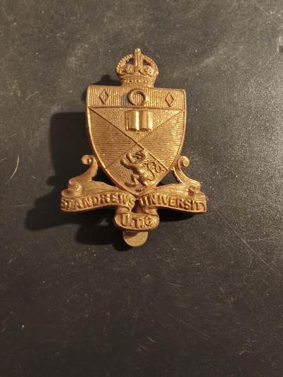 老王徽章第177期 - 英国圣安德鲁大学预备军官团帽徽     二战时期