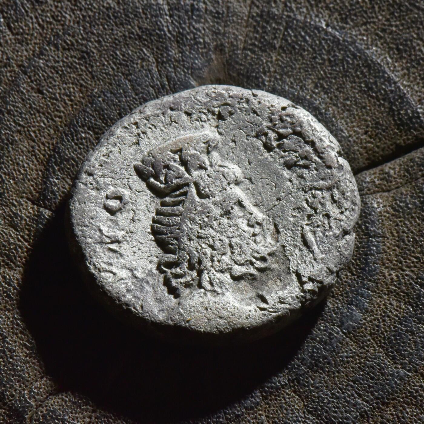 【良泉】【春节前最后一场】2月5日晚19.30点开拍！208组，本场结束后预存钱币的朋友请告知，将连同本场拍品一起邮寄，预祝诸位春节愉快！ 【藏家出品B】12.29克，罗马帝国埃及行省 公元54-68年 尼禄皇帝背塞拉皮斯神 四德拉克马银铜合金币