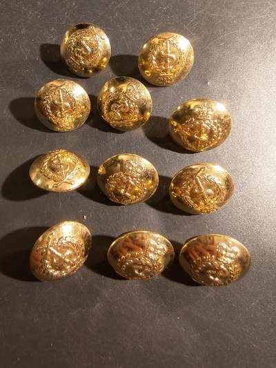 老王徽章第177期 - 英国皇家军医衣扣一组11枚     女王时期   30mm