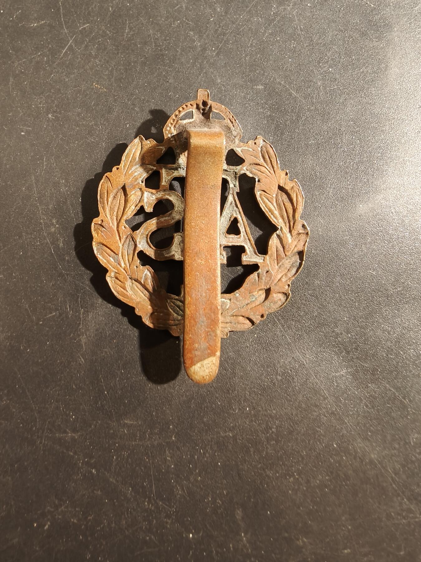 老王徽章第177期 英国本土辅助兵团帽徽    一战时期