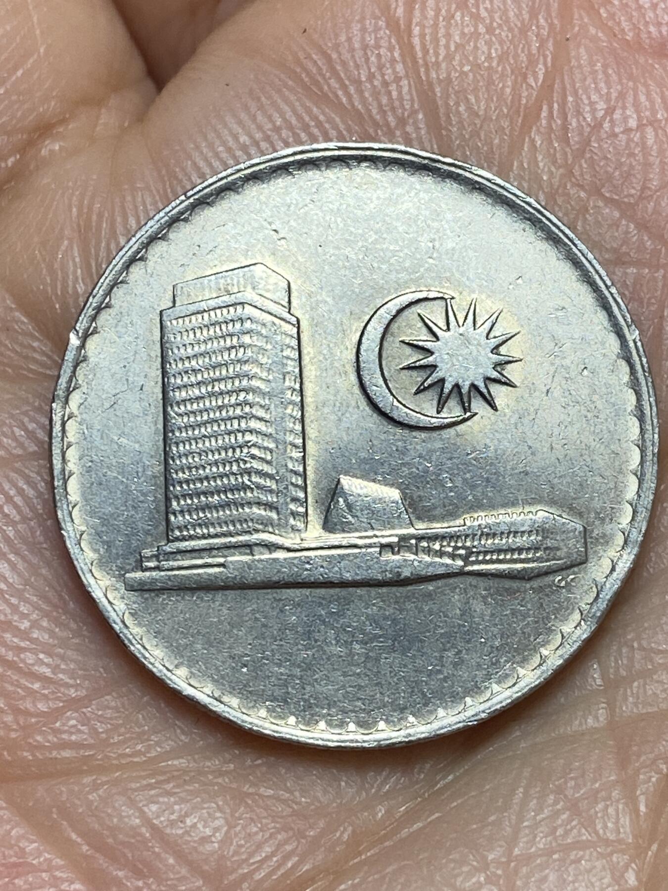 2026年第九场(总第一百七十八场）外国好品散币场(免佣金) 马来西亚🇲🇾1988年20仙