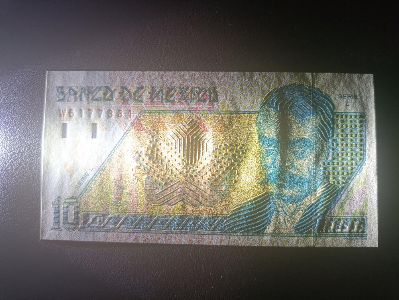 2026一月第三期，总213期 墨西哥1994年10比索UNC，独立领袖扎帕塔和解放农奴雕像