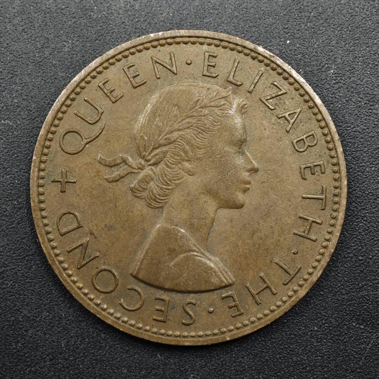 【淘币小摊】实时拍第八百四十九拍   散币银币场   满百包邮可预留二周 每周一统一发货   新西兰1958年伊丽莎白二世一便士铜币