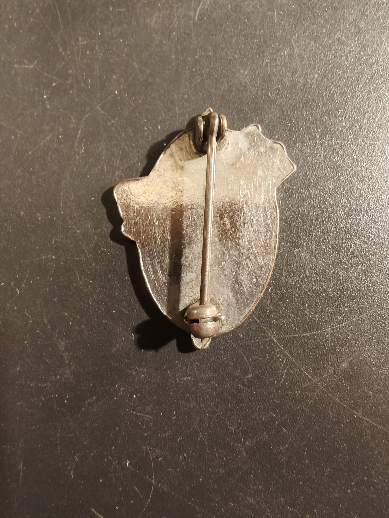 老王徽章第177期 美国陆军本宁堡步兵学校证章    二战时期横针版