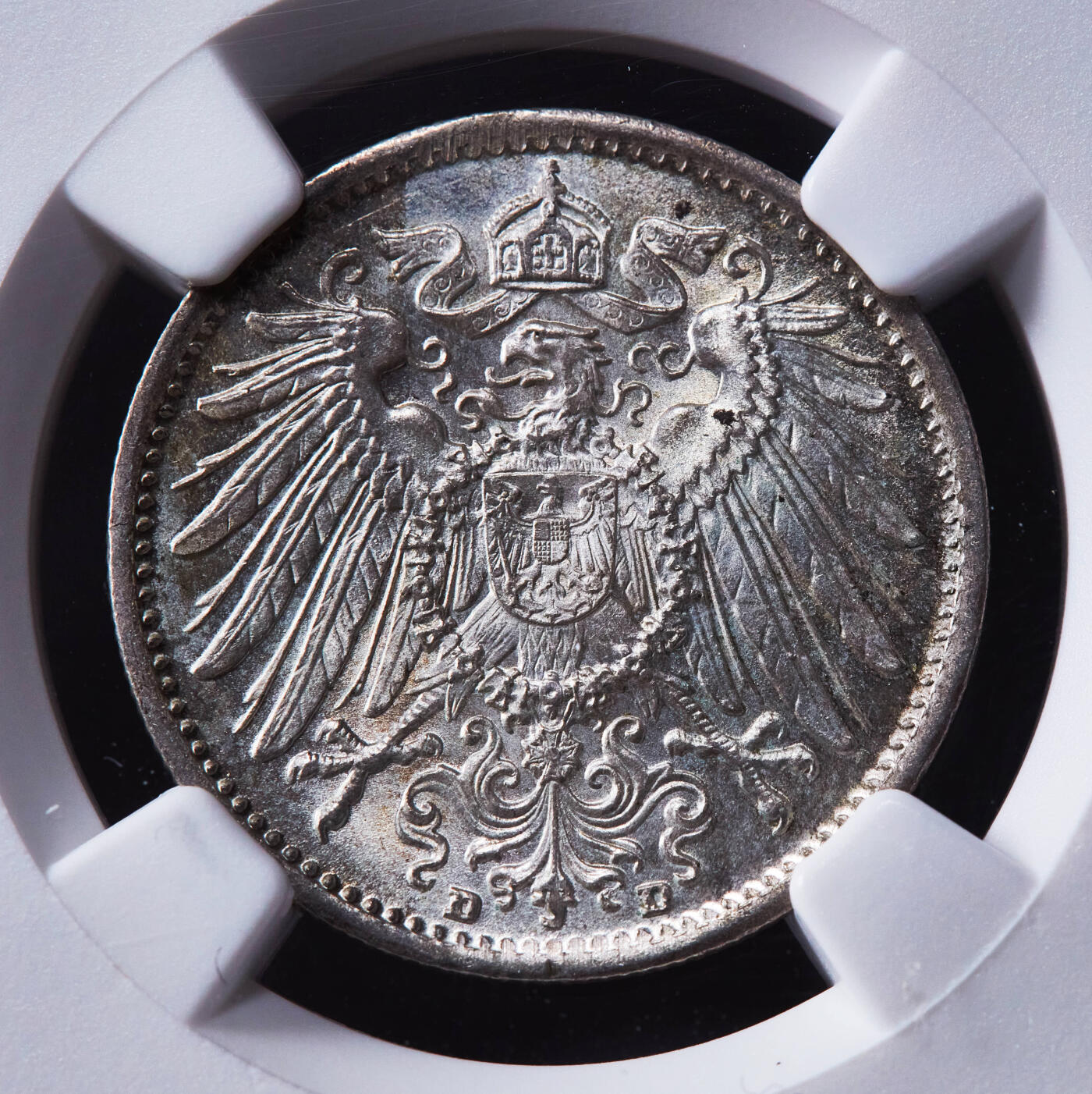 【俄甄集藏】“万象更新、马呈祥瑞”迎新春俄甄精品场-2026年(047)01-21 星期三 晚 19:30 全场包邮 德国1914年D版1马克银币，NGC MS67，底板凝霜，无懈可击的车轮转光，顶级分数